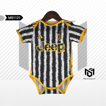 Juventus 23/24 New-Born Outfit