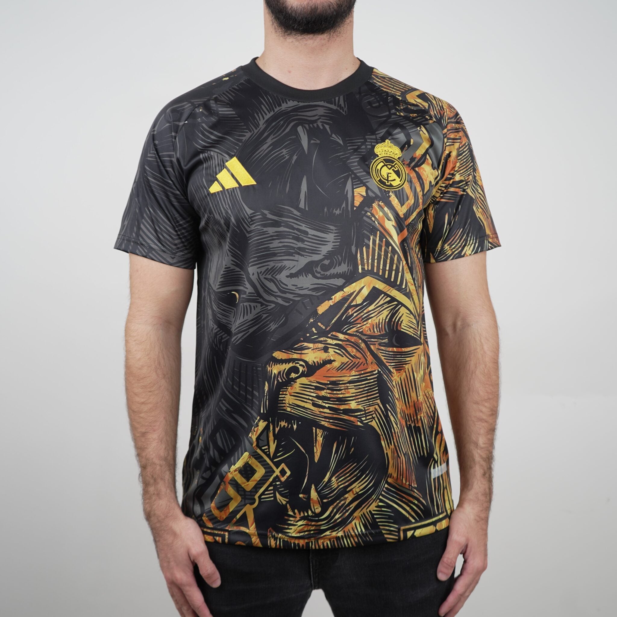 Real Madrid Golden lion 25/26  T-shirt  (Fans jersey)