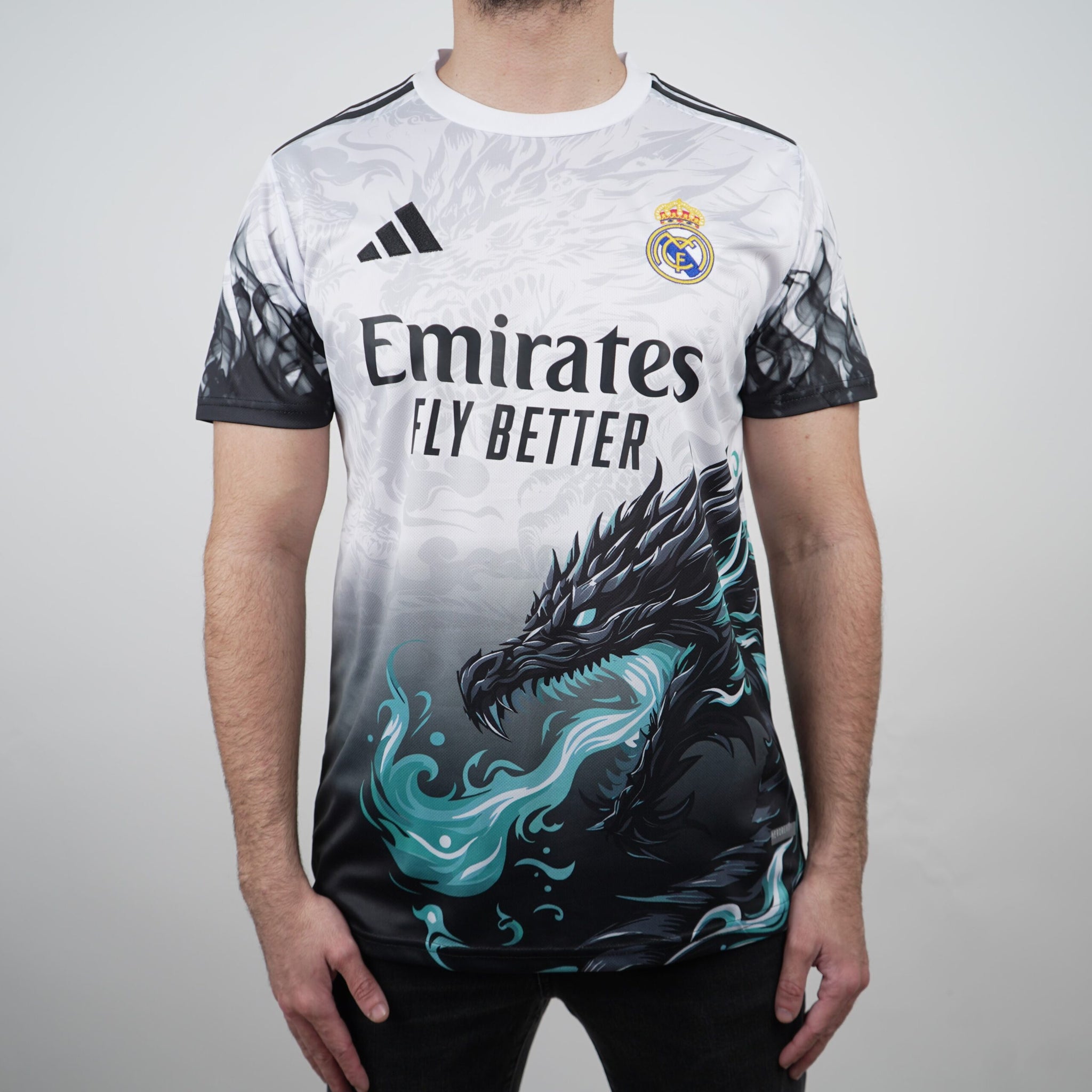 Real Madrid 24/25 dragon edition black and white (Fans jersey)