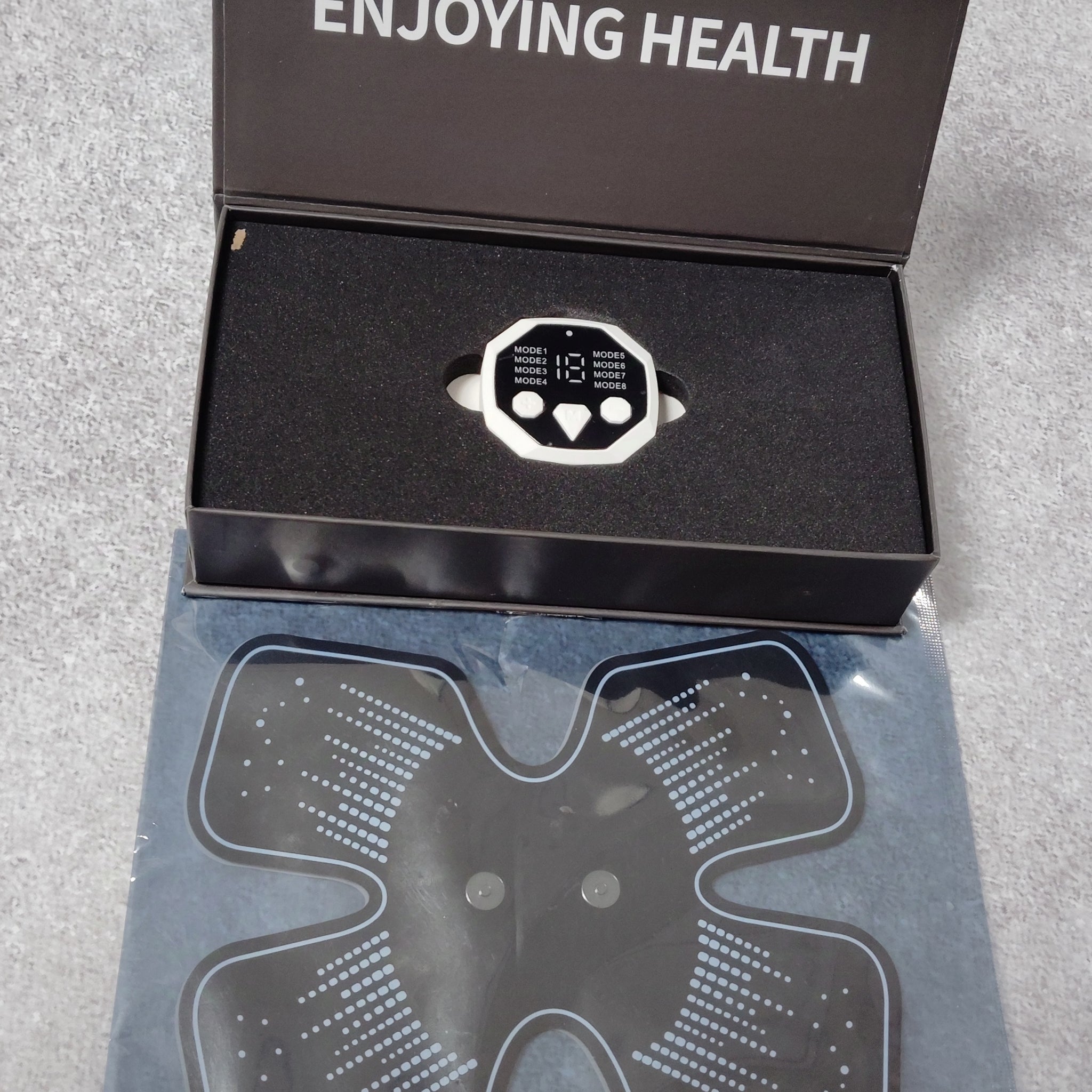 massage with 4 leaf Patch Vibration Muscle Relaxation Machine